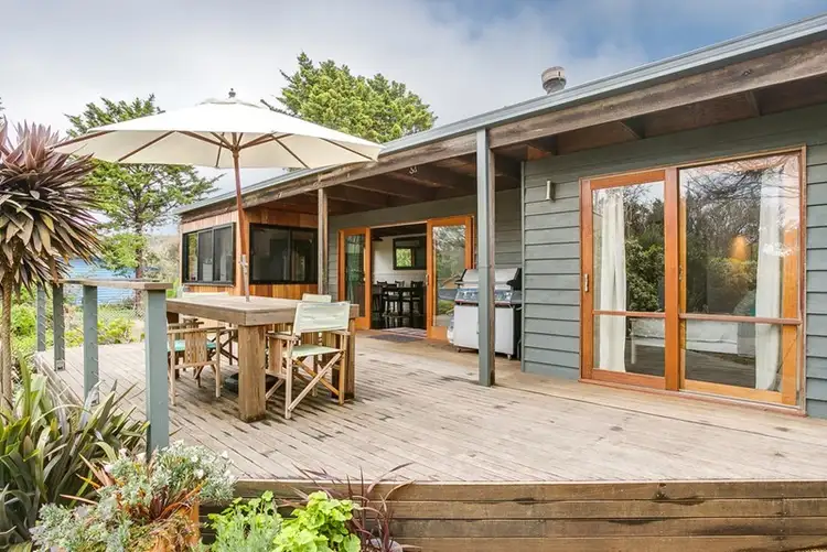407 Sandy Road, St Andrews Beach VIC 3941