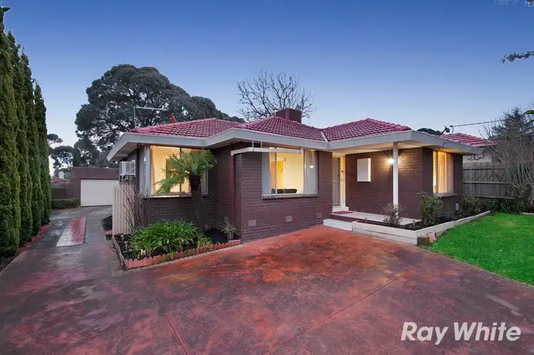 29 Kelvin Drive, Ferntree Gully VIC 3156