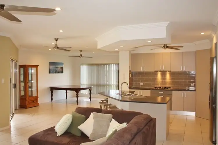 9 Laidley Close, Bentley Park QLD 4869