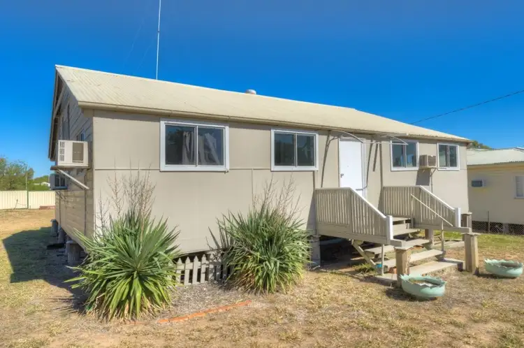 4 Mundell Street, Wandoan QLD 4419