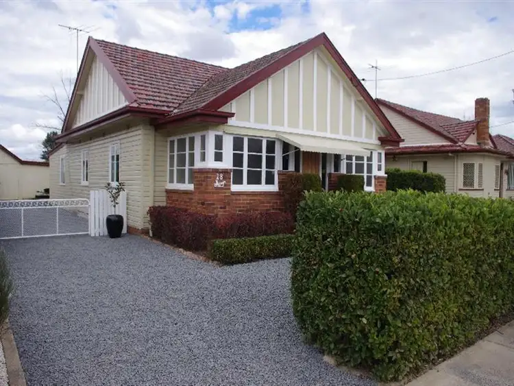 28 Chisholm Street, Inverell NSW 2360