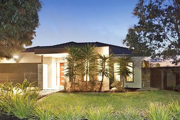 17 Westbridge Court, Waterways VIC 3195