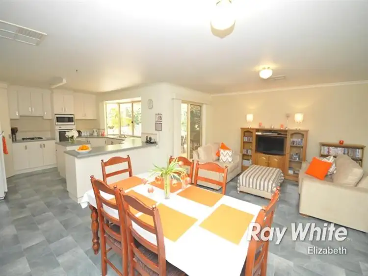 Fifth view of Homely house listing, 17 Grenadier Grove, Gulfview Heights SA 5096