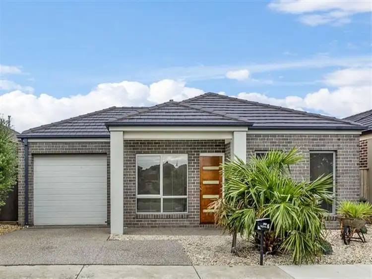 6 Alhambra Drive, Epping VIC 3076