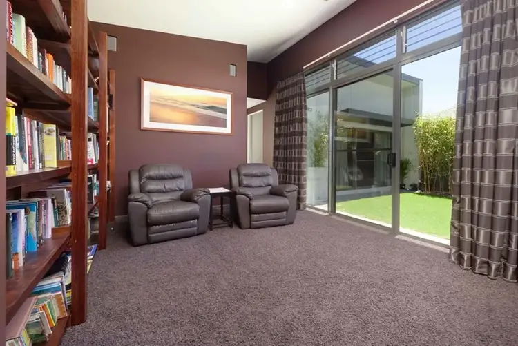 Sixth view of Homely house listing, 6 McRae Court, Yarrawonga VIC 3730