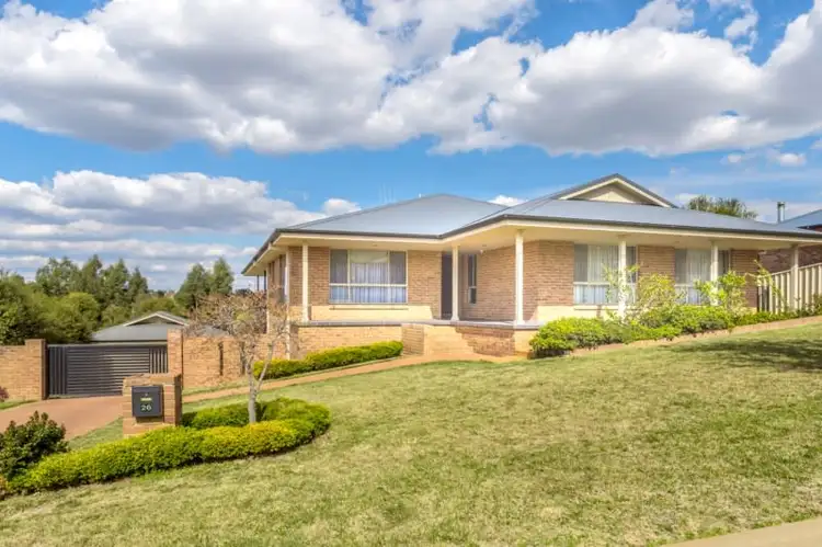 26 Redgum Avenue, Orange NSW 2800
