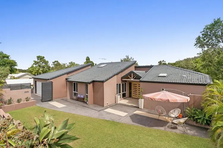 246 Chapel Hill Road, Chapel Hill QLD 4069