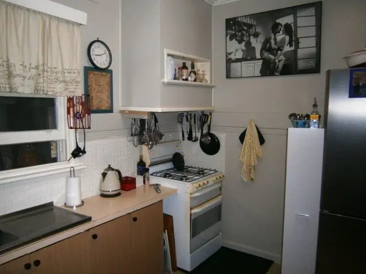 Fifth view of Homely house listing, 36 Isla Avenue, Glenroy VIC 3046