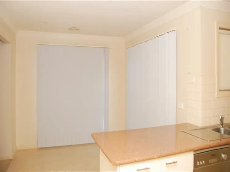 Sixth view of Homely house listing, 2/24 Silvercreek Court, Lynbrook VIC 3975