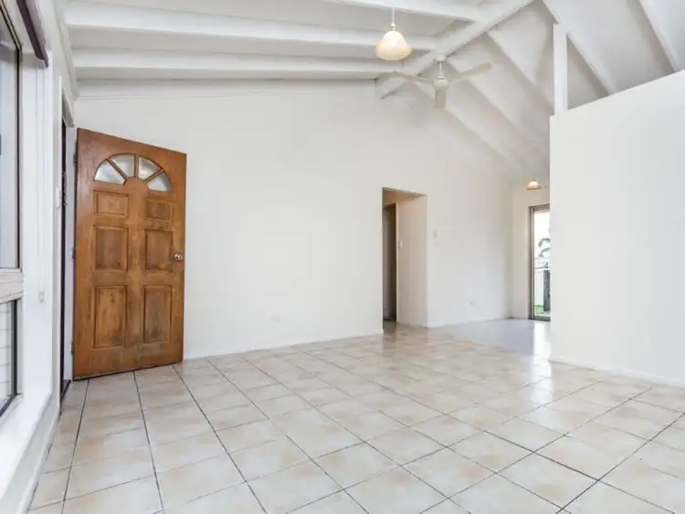 Seventh view of Homely house listing, 10 Ravenscraig Court, Kallangur QLD 4503