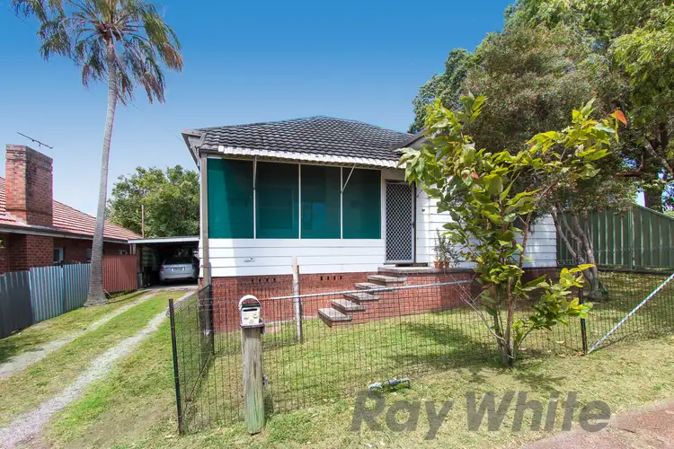 38 Longworth Avenue, Wallsend NSW 2287