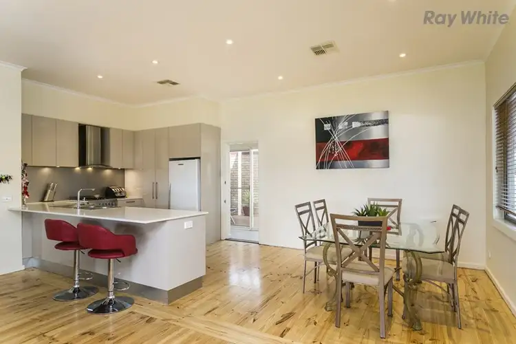 33 Mooringe Avenue, Plympton SA 5038