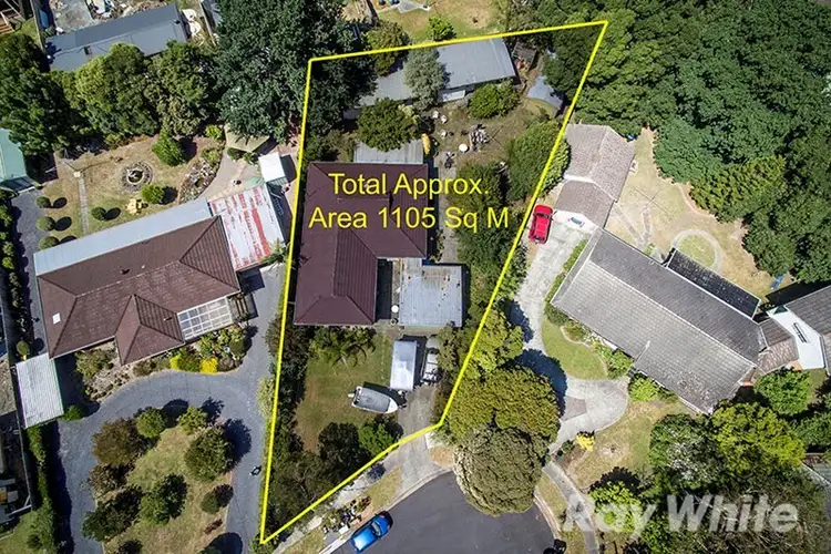 Second view of Homely house listing, 5 Cassia Court, Wantirna VIC 3152