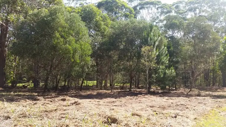 2 Roebuck Road, Russell Island QLD 4184