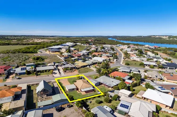 Second view of Homely house listing, 33 River Drive, Cape Burney WA 6532