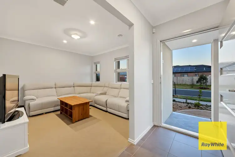 Fourth view of Homely house listing, 8 Yates Avenue, Truganina VIC 3029