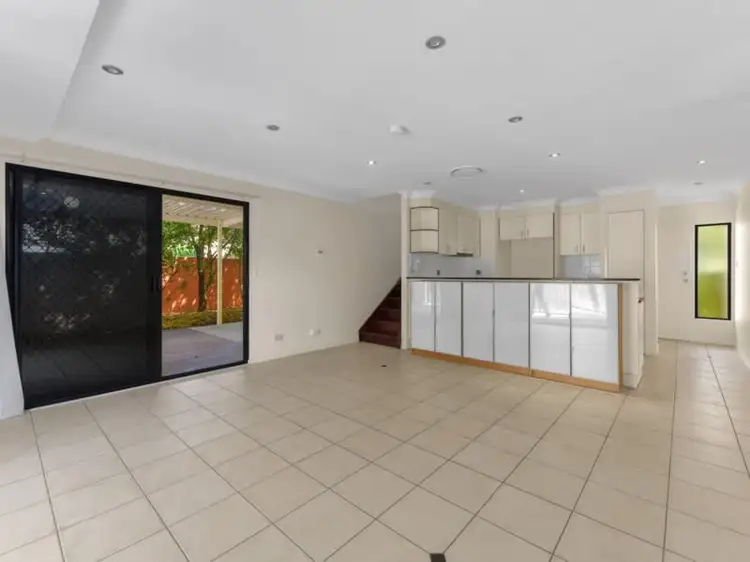 Fourth view of Homely townhouse listing, 8/104 Richmond Road, Morningside QLD 4170