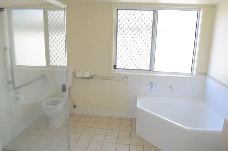 Sixth view of Homely house listing, 2/4 Somerset Place, Yamba NSW 2464