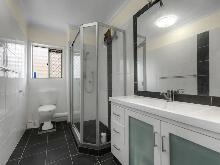 Fourth view of Homely unit listing, 3/89 Grosvenor Street, Morningside QLD 4170