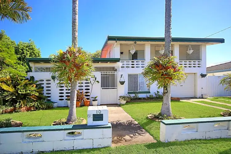 Second view of Homely house listing, 10 Oxley Street, Golden Beach QLD 4551
