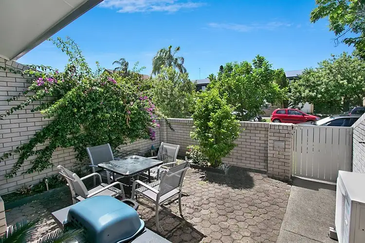 Second view of Homely unit listing, 1/52 Bordeaux, Mermaid Waters QLD 4218