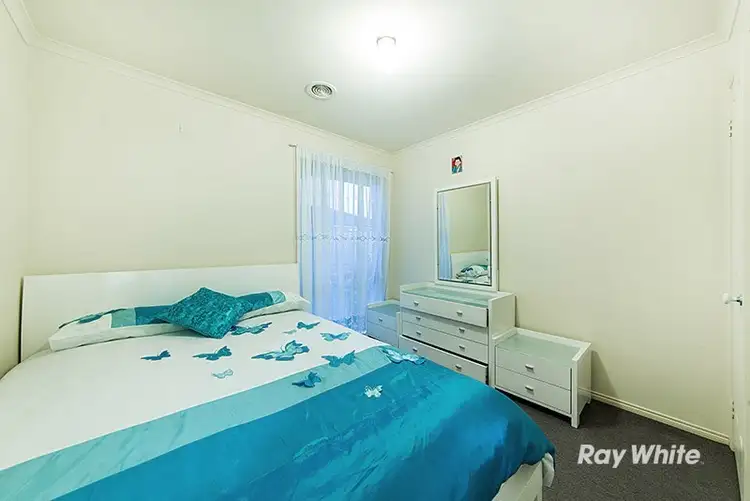 Sixth view of Homely house listing, 1/4 Providence Drive, Cranbourne West VIC 3977