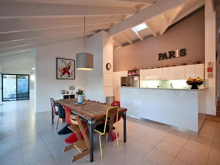 Fifth view of Homely house listing, 2 Platypus Avenue, Bundall QLD 4217