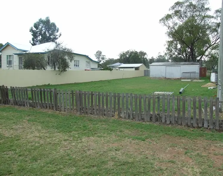 70 John Street, Goombungee QLD 4354