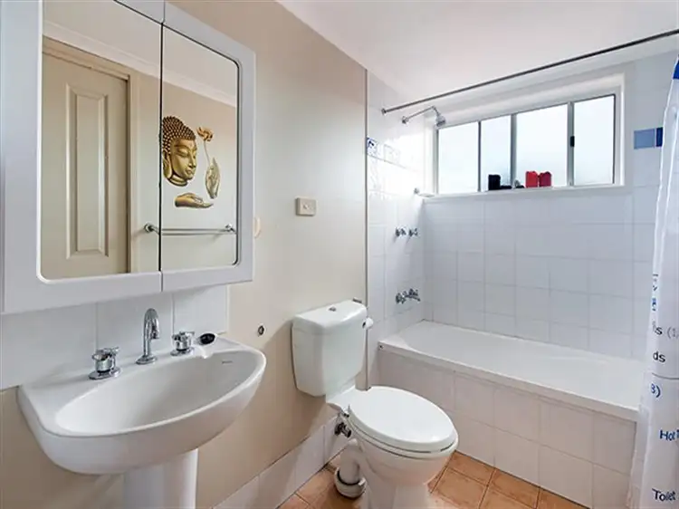 Sixth view of Homely unit listing, 12/12 Rosina Street, Kangaroo Point QLD 4169