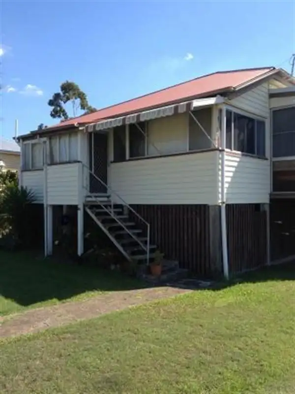 Second view of Homely house listing, 99 Drayton Terrace, Wynnum QLD 4178