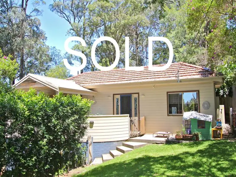 Main view of Homely house listing, 2 Leslie Parade, Saratoga NSW 2251