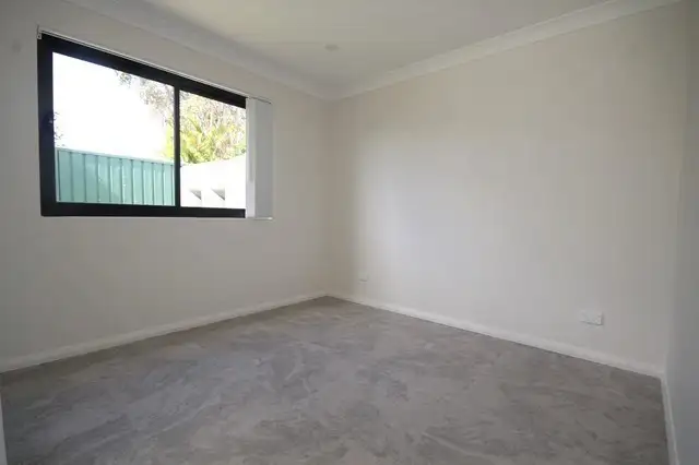 Sixth view of Homely townhouse listing, 3/12 Hill Road, Lurnea NSW 2170