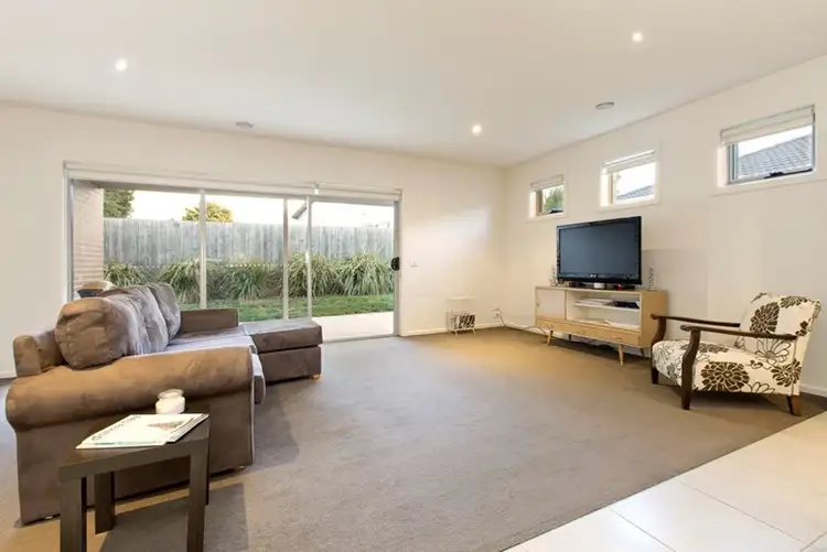 Third view of Homely house listing, 5 Sheehan Court, Ballarat East VIC 3350