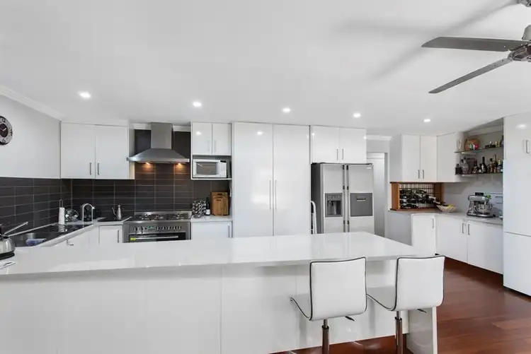 13 Beckington Terrace, Mudgeeraba QLD 4213