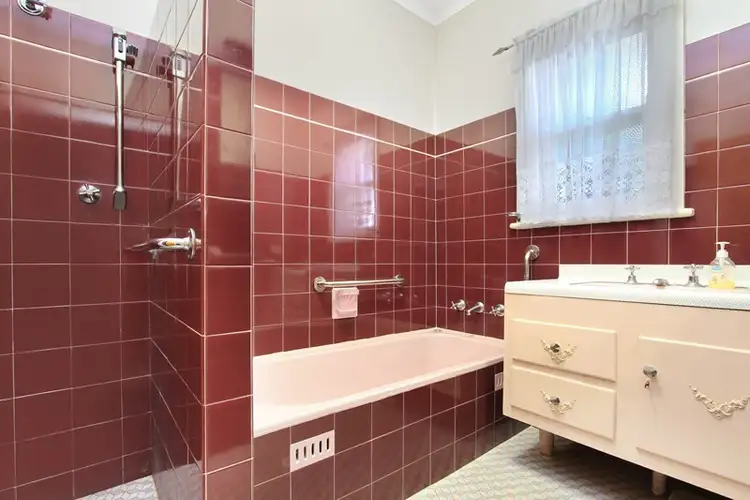 Sixth view of Homely house listing, 4 Dumfries Avenue, Mount Ousley NSW 2519