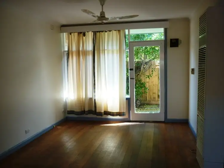 Fifth view of Homely unit listing, 11/10 Roycroft Avenue, Aspendale VIC 3195