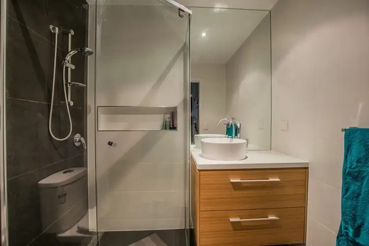 Fifth view of Homely unit listing, 4/19 Gibson Street, Annerley QLD 4103