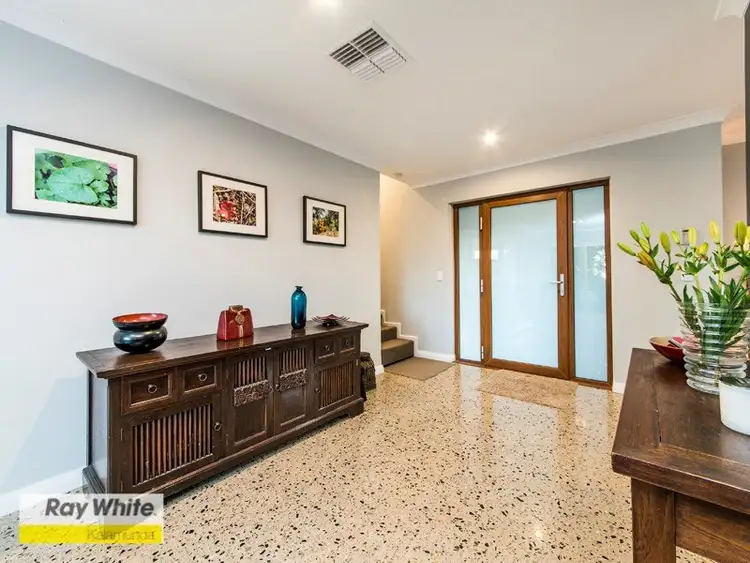 Second view of Homely house listing, 8 Tregenna Place, Gooseberry Hill WA 6076