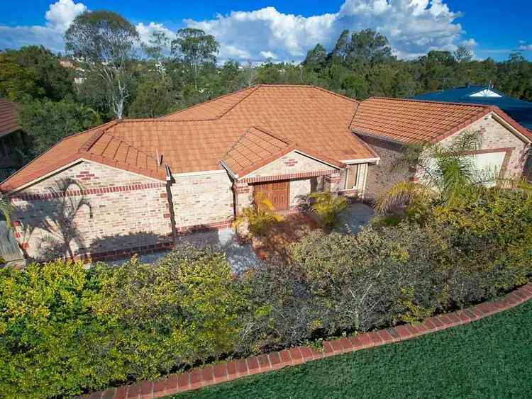 23 Silkyoak Way, Albany Creek QLD 4035