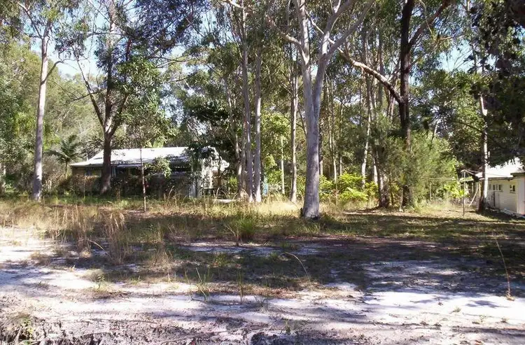 14 Dickenson Drive, Russell Island QLD 4184