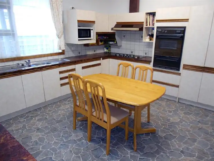 Fourth view of Homely house listing, 10 Bertha Street, Bordertown SA 5268