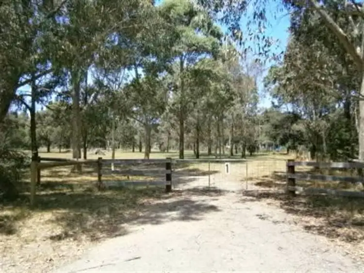 1 Osbourne Avenue, Bittern VIC 3918