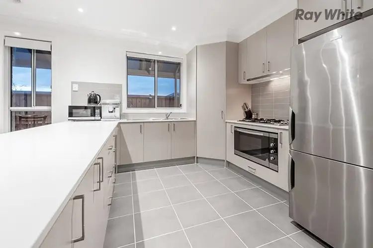 Sixth view of Homely house listing, 2 Goulding Drive, Plumpton VIC 3335
