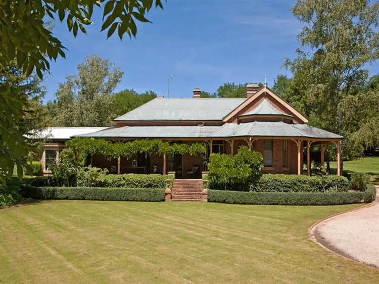 78 Eglinton Road, Bathurst NSW 2795