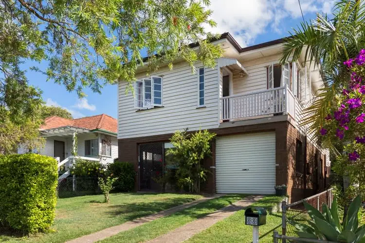 33 Thirteenth Avenue, Kedron QLD 4031