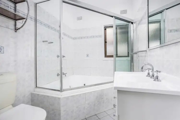 Sixth view of Homely house listing, 20 Durack Avenue, Mount Warrigal NSW 2528