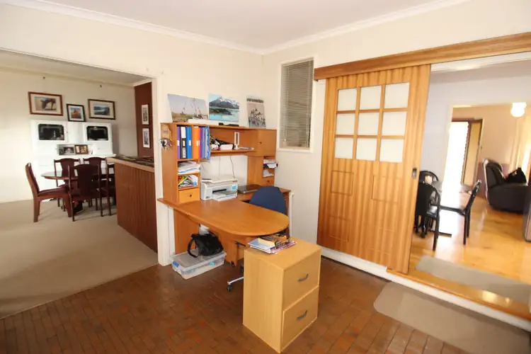 Seventh view of Homely house listing, 2 Kleemann Street, Waikerie SA 5330