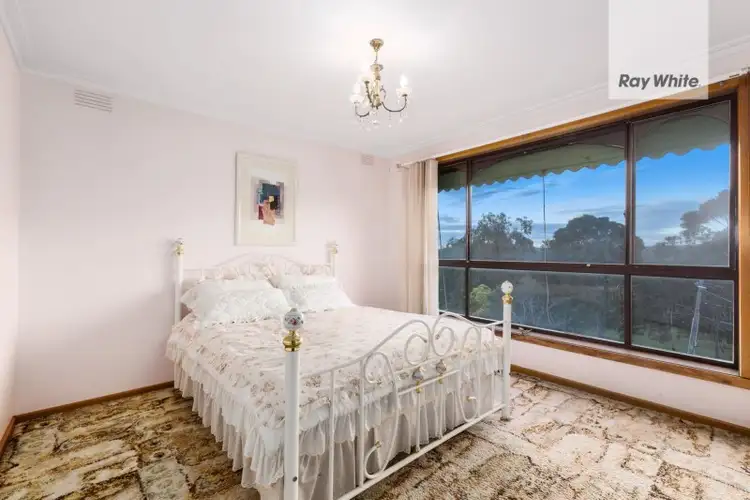 Sixth view of Homely house listing, 15 Panorama Close, Bundoora VIC 3083