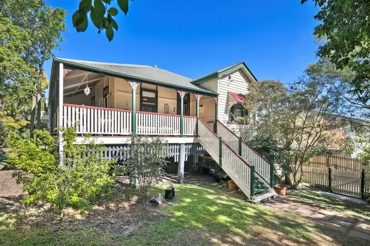 105 Albert Street, Camp Hill QLD 4152