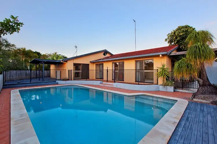 28 Lavinia Street, Southport QLD 4215
